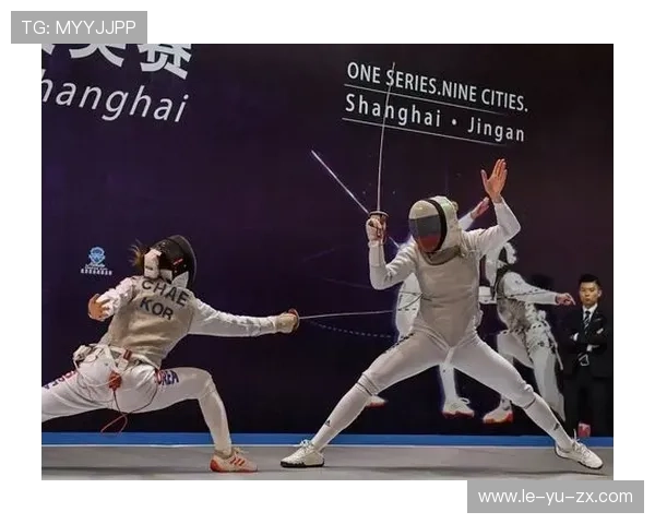 国际击剑大奖赛爆冷上演,新秀强势夺冠 国际击剑大奖赛爆冷上演,新秀强势夺冠